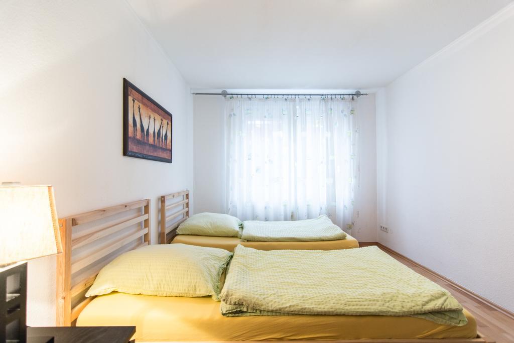Ferienwohnung Neuss Ngoại thất bức ảnh
